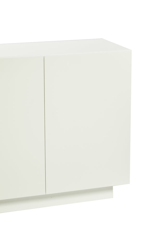 gorizia shining white